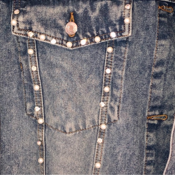 NWT! Denim Vintage Stonewashed Embellished Pearl Rhinestone Coat 2X - Picture 3 of 13